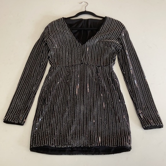 Haney Carlotta V-Neck Sequin Mini Dress - Picture 12 of 13